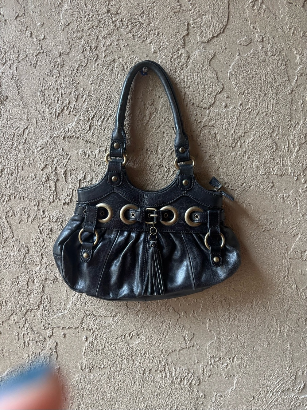 Hype Black Leather Shoulder Bag with Tassel and Gold Hardware - Picture 2 of 7